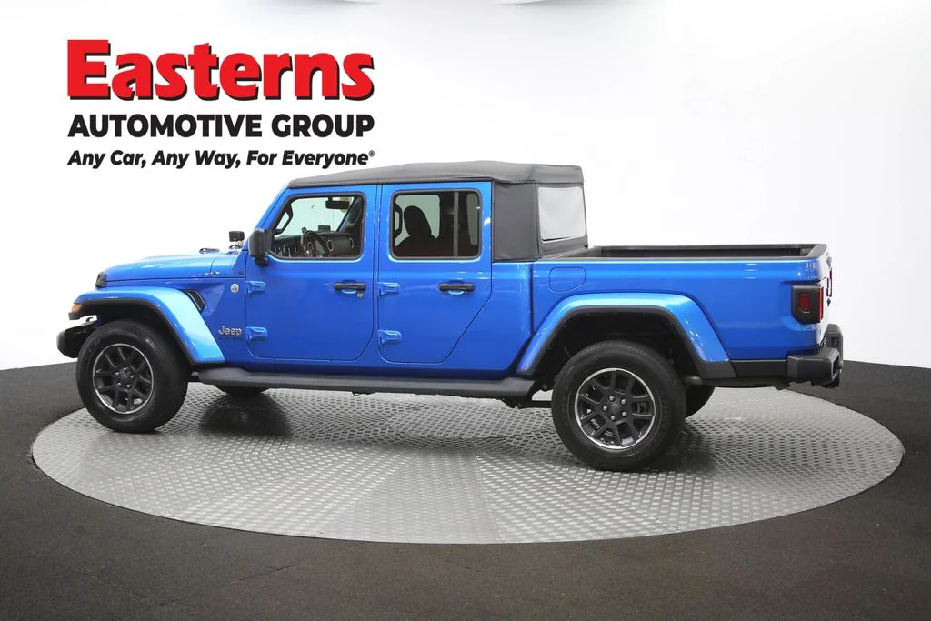 Used 2021 Blue Jeep Overland image 41