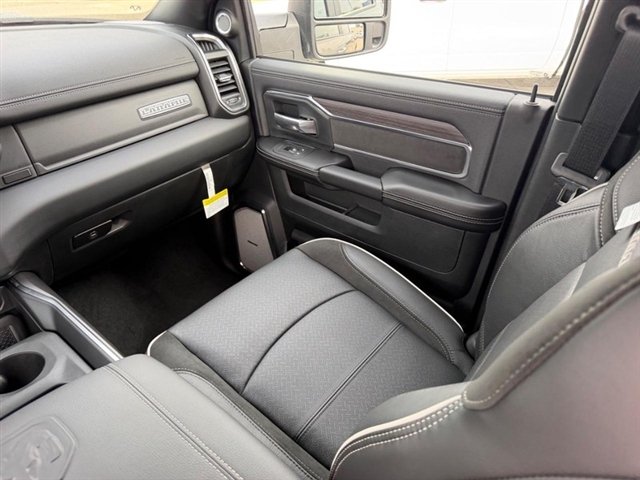 New 2027 Ceramic Gray Clear-Coat Exterior Paint RAM Laramie image 16