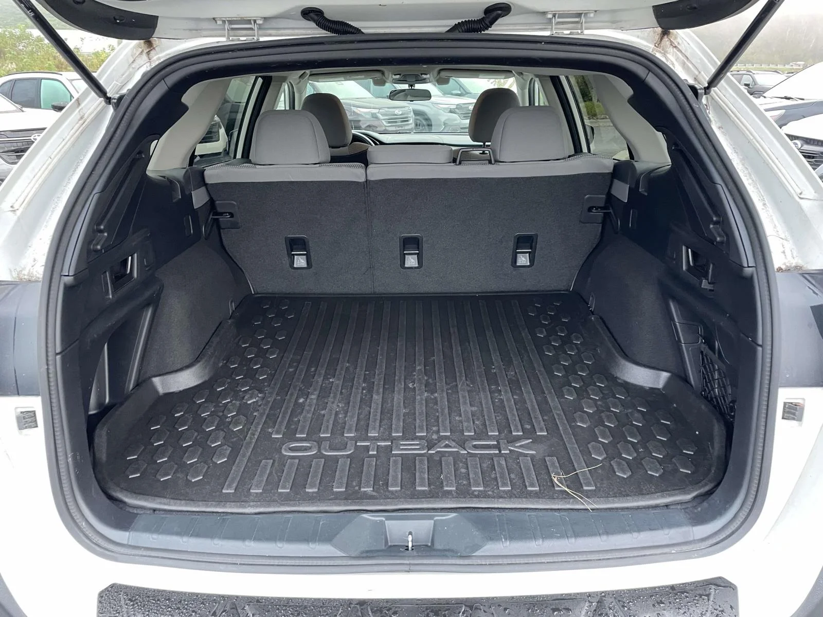 Used 2022 Crystal White Pearl Subaru Premium image 29