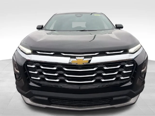 New 2027 Mosaic Black Metallic Chevrolet LT image 11