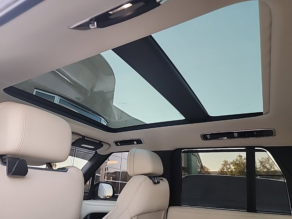 Certified Used 2025 White Land Rover SE image 6