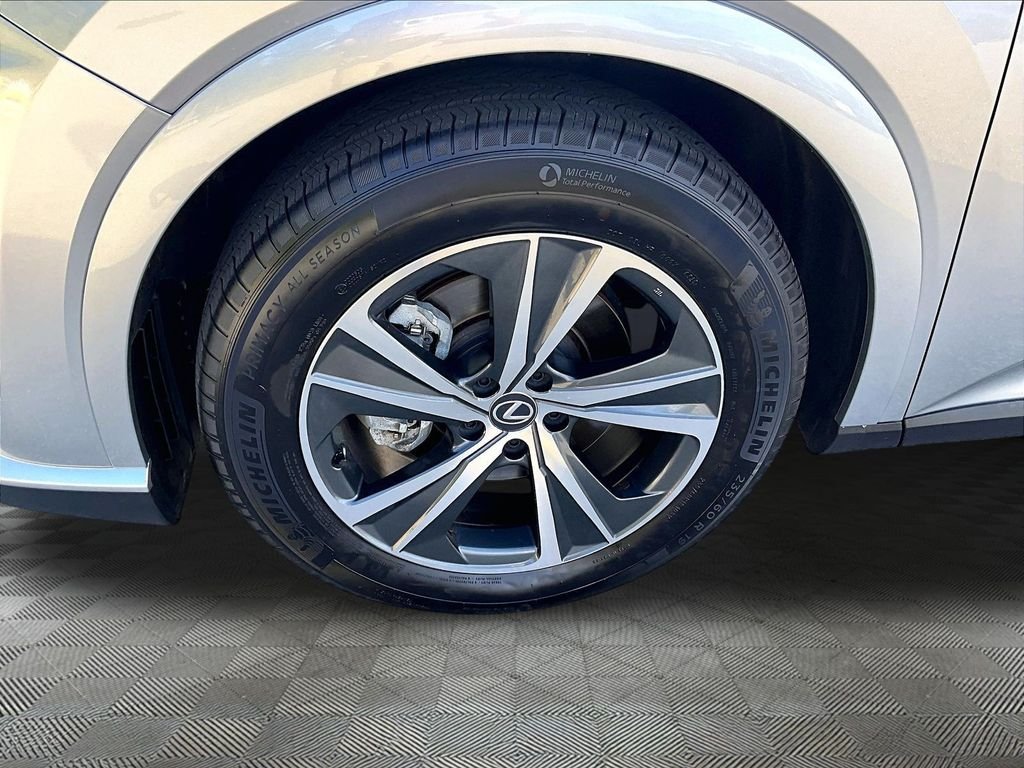 Used 2025 Silver Lexus 350 Premium image 7