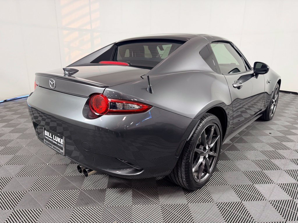 Used 2017 Red Mazda Grand Touring image 13