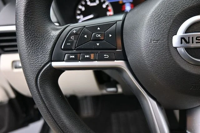 Used 2020 Black Nissan 2.5 S image 19
