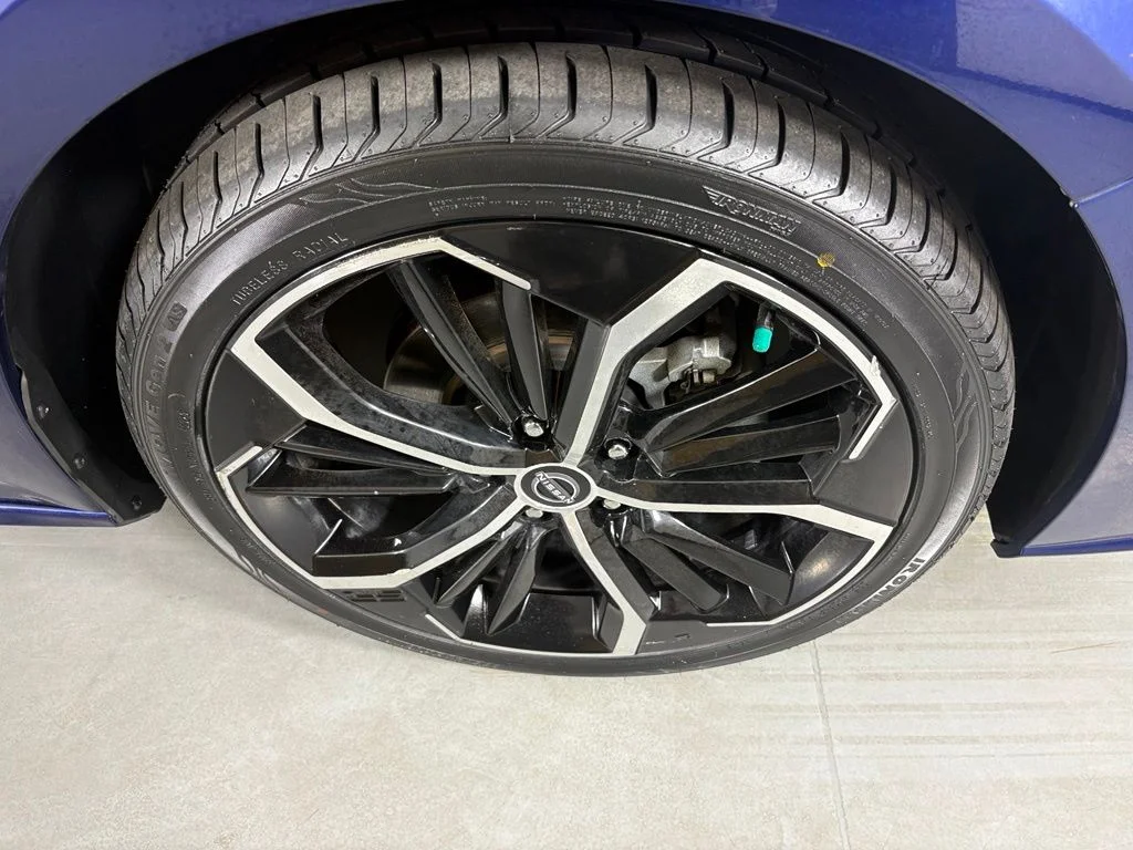 Used 2024 Blue Nissan 2.5 SR image 10