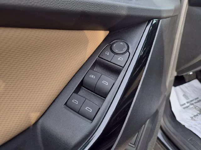 2025 Chevrolet Equinox ACTIV - Photo 14
