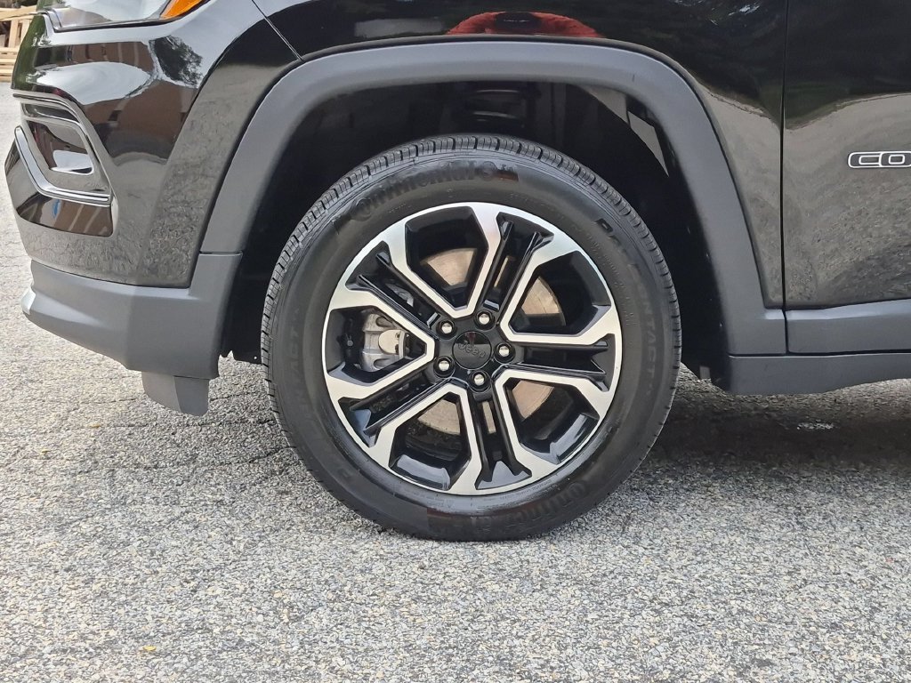 Used 2024 Black Jeep Limited image 25