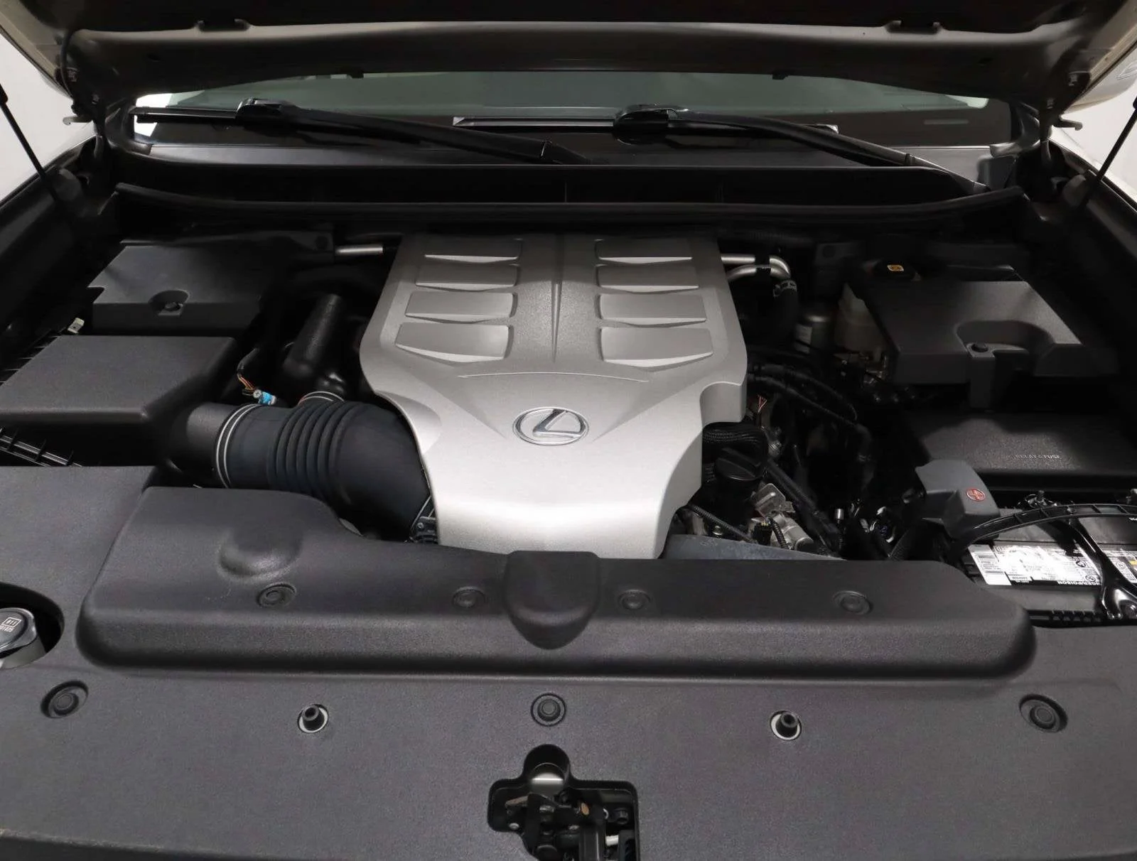 Used 2020 Silver Lexus GX 460 Premium image 11