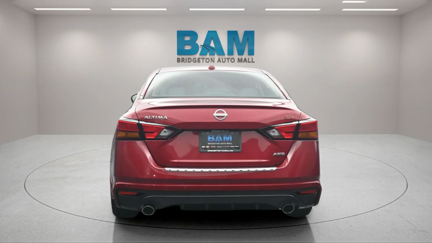 Used 2023 Red Nissan 2.5 SR image 4