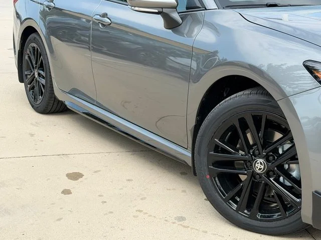 New 2026 Heavy Metal Toyota SE image 2