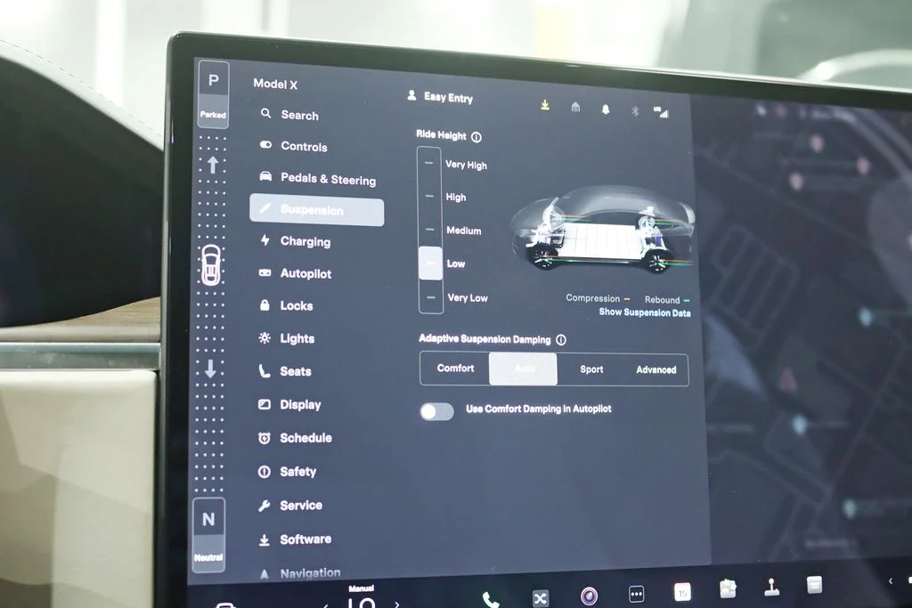 2022 Tesla Model X Base