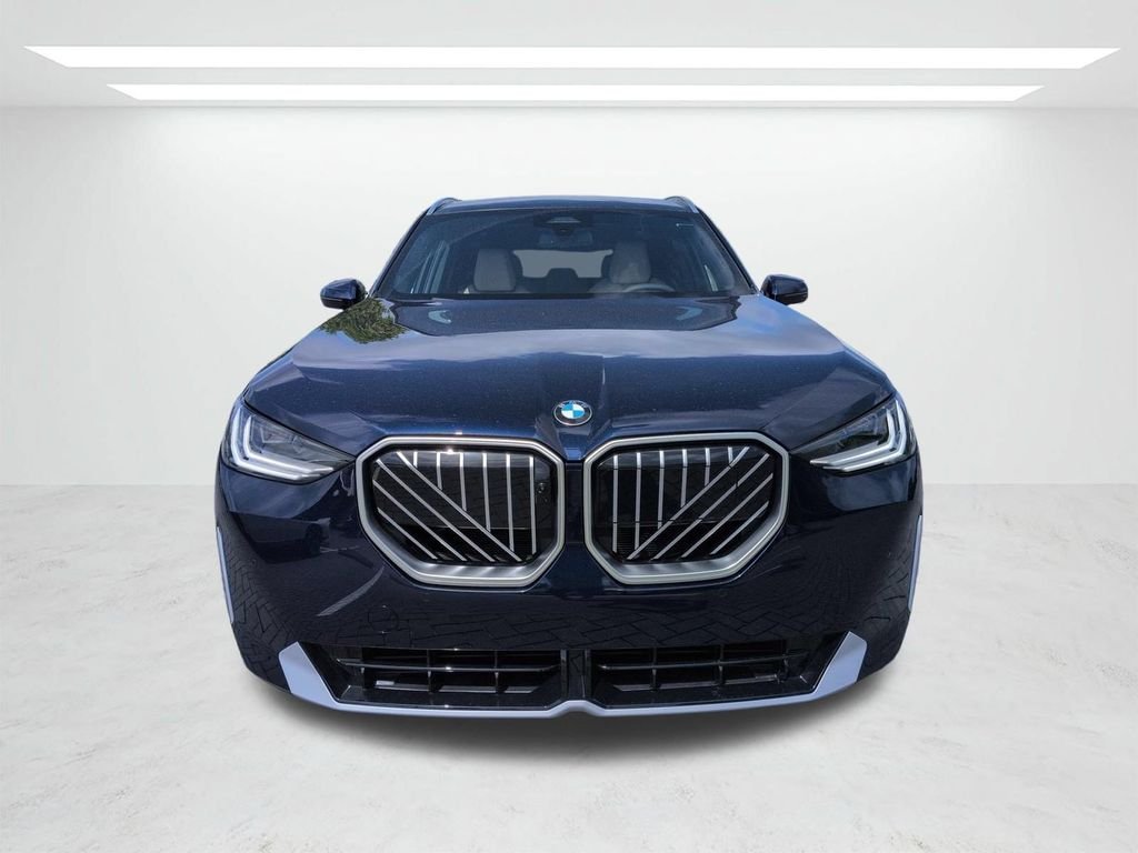 New 2026 Tanzanite Blue II Metallic BMW 30 xDrive image 9