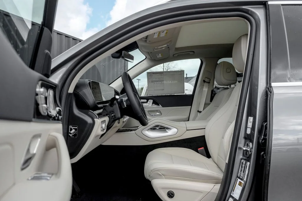 New 2026 Selenite Grey Metallic Mercedes-Benz GLS 450 image 11