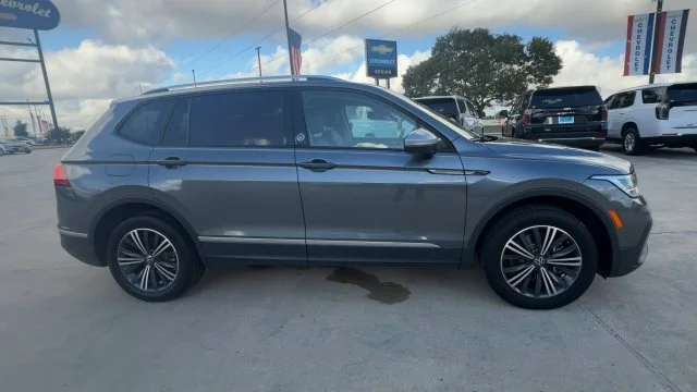 2024 Volkswagen Tiguan SE - Photo 9
