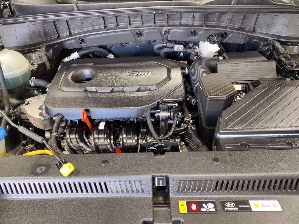 Used 2020 Black Hyundai SEL image 8
