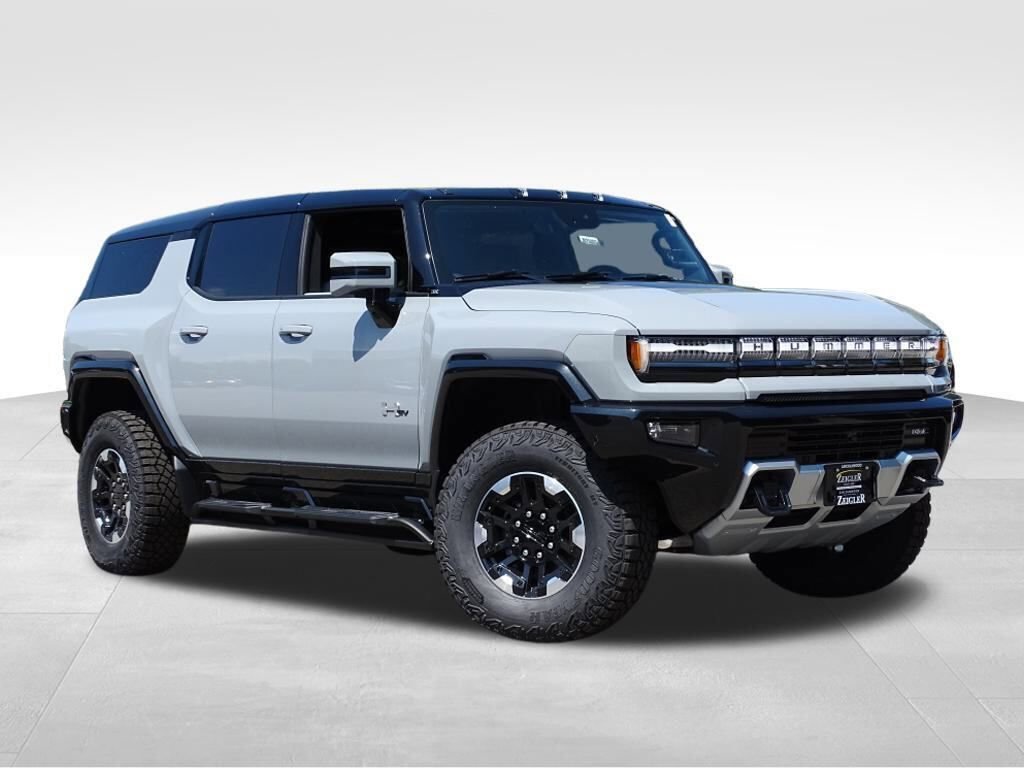 2025 GMC Hummer EV 3X SUV's photo