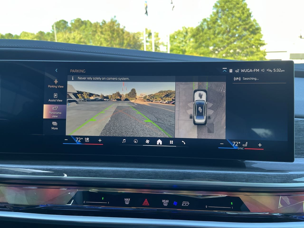 2025 BMW i7 50 - Photo 25