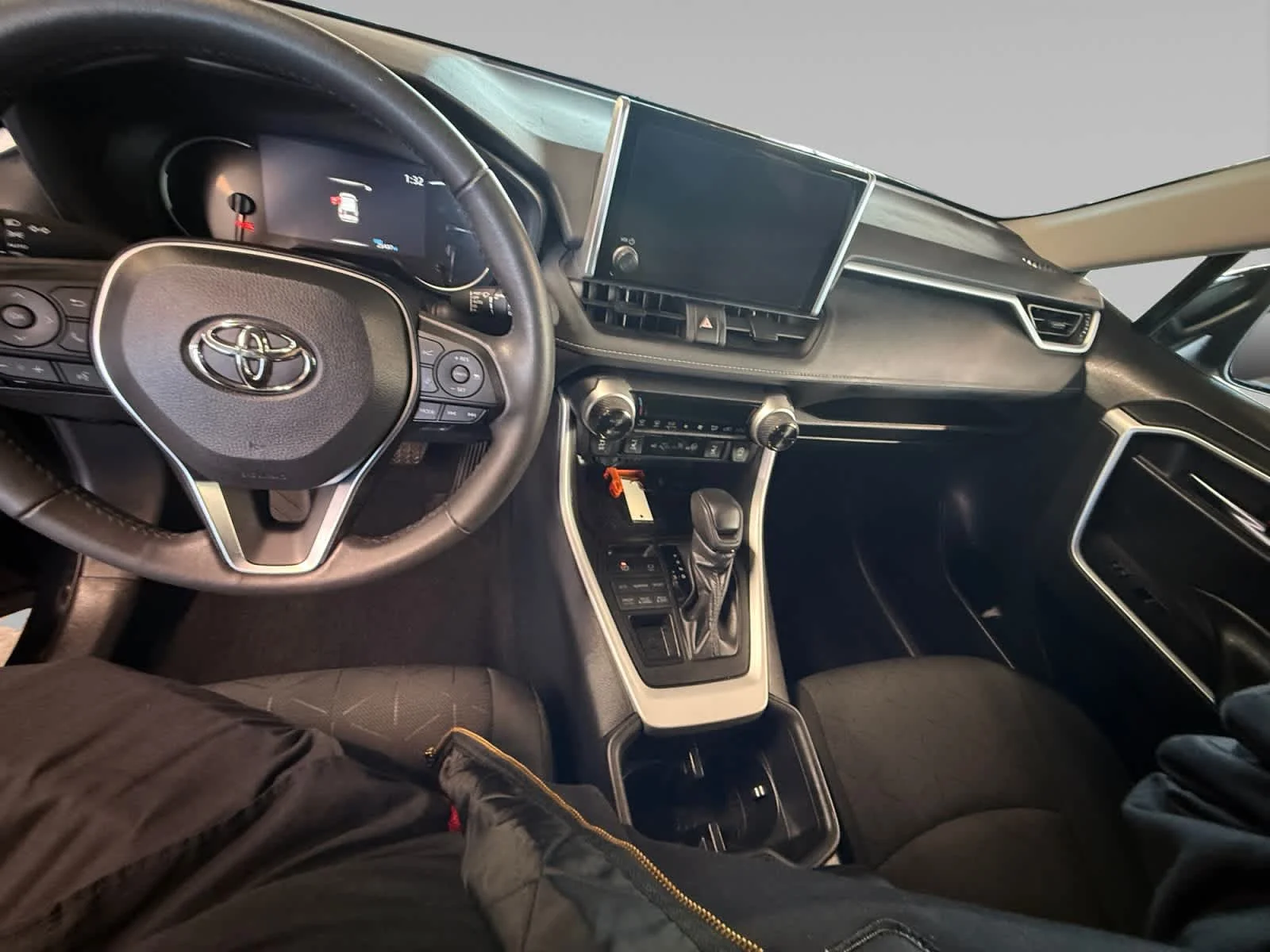 Used 2024 Midnight Black Metallic Toyota XLE image 13