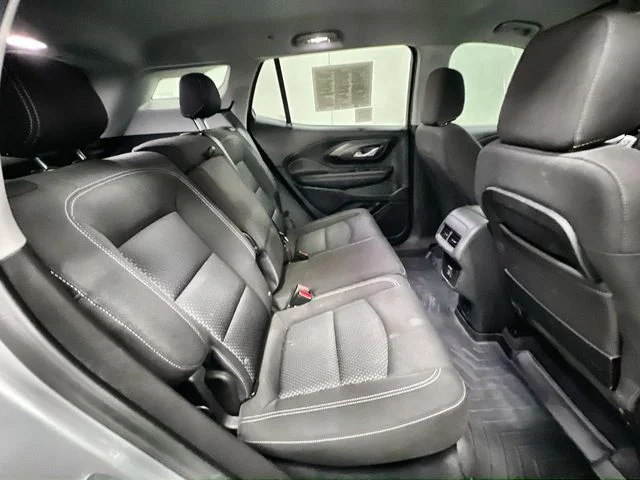 2022 GMC Terrain SLE - Photo 25