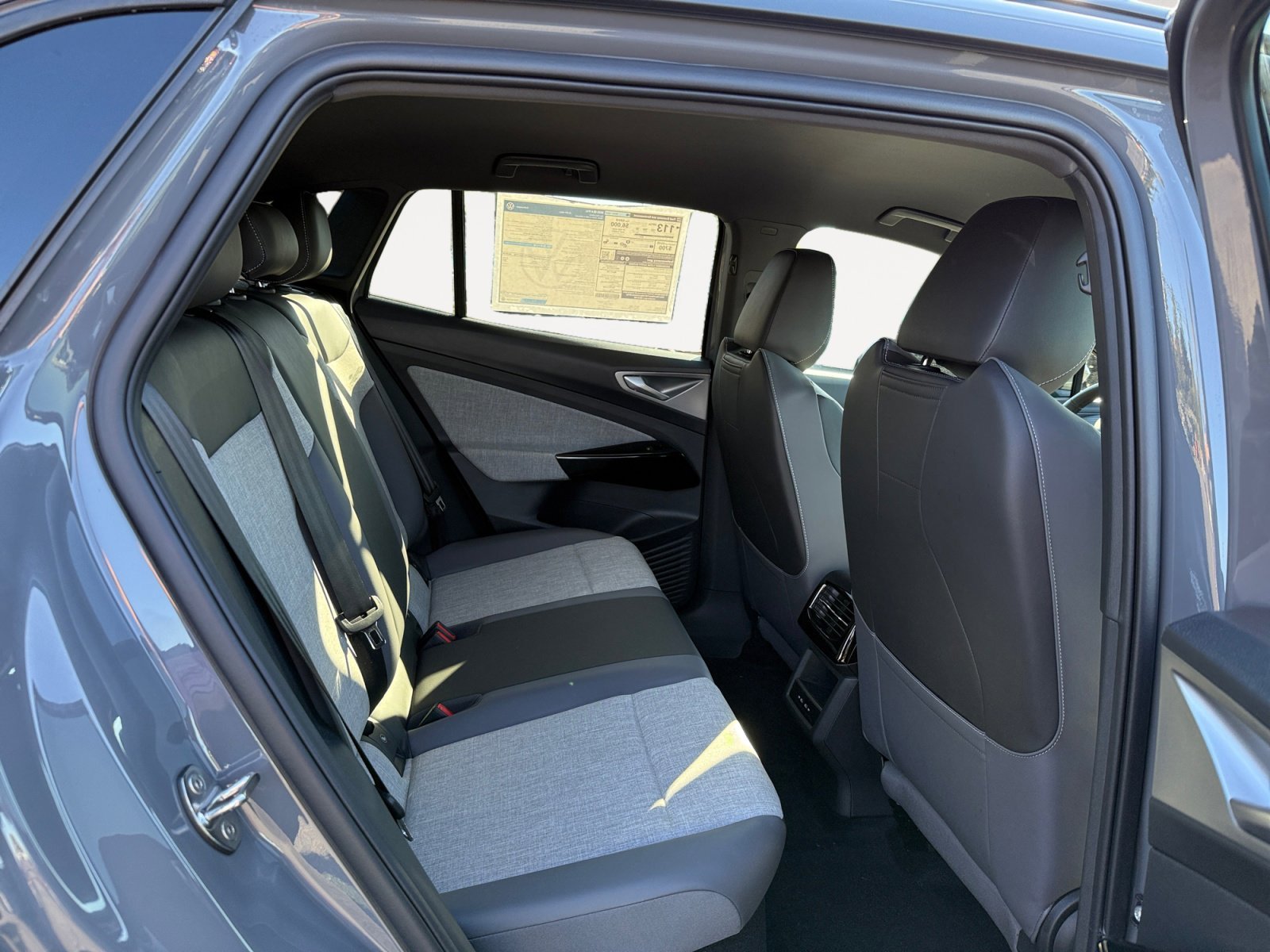 2025 Volkswagen ID.4 PRO - Photo 18