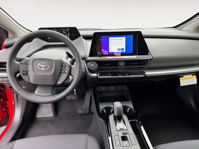 2026 Toyota Prius LE - Photo 10