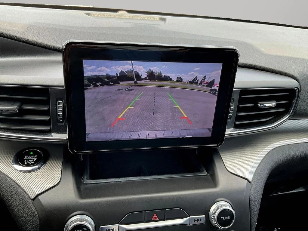 Certified Used 2020 Black Ford XLT image 14