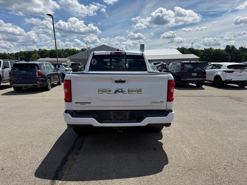 Used 2025 White Ram Big Horn/Lone Star image 6