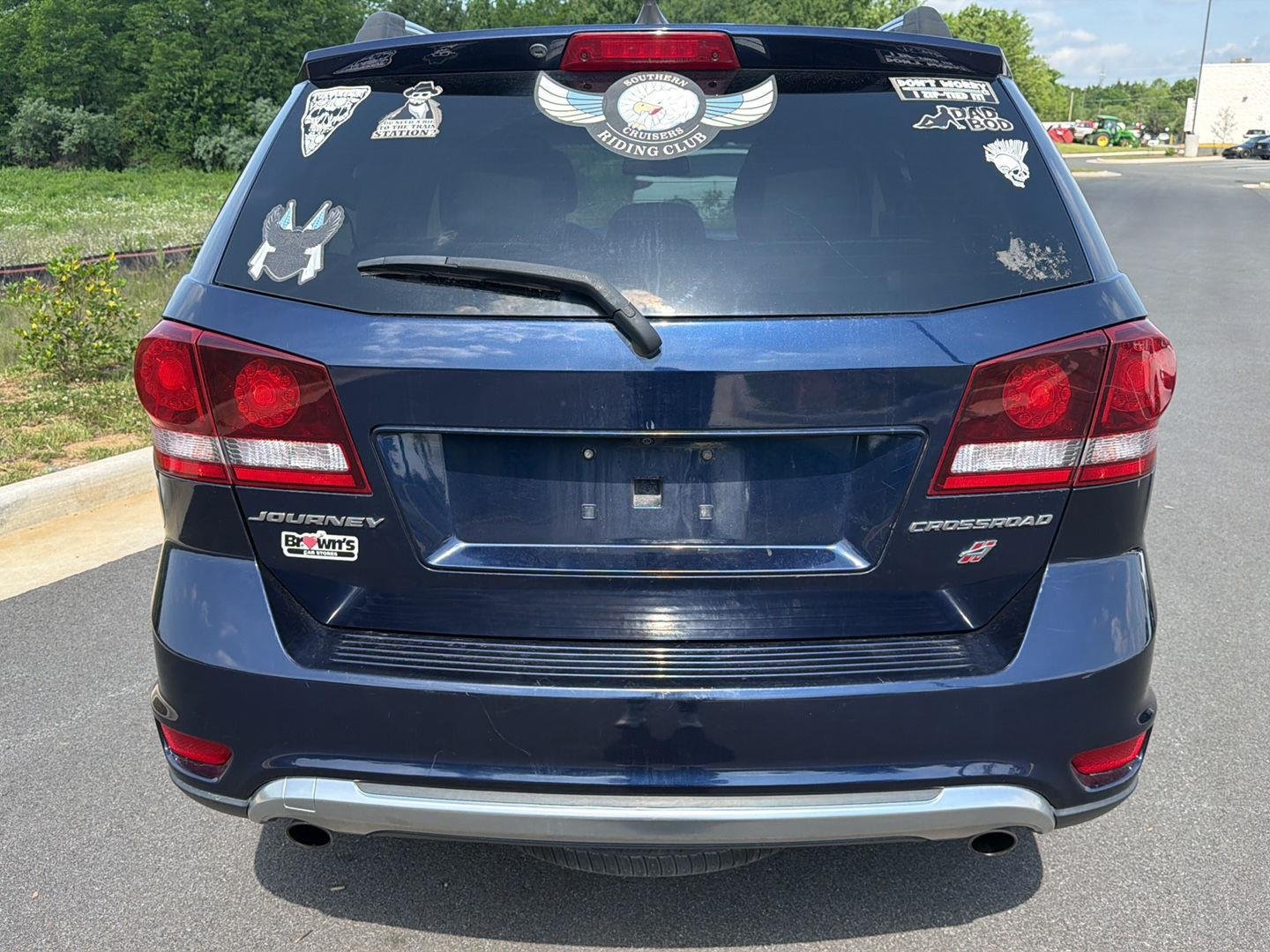 Used 2019 Contusion Blue Pearlcoat Dodge Crossroad image 2