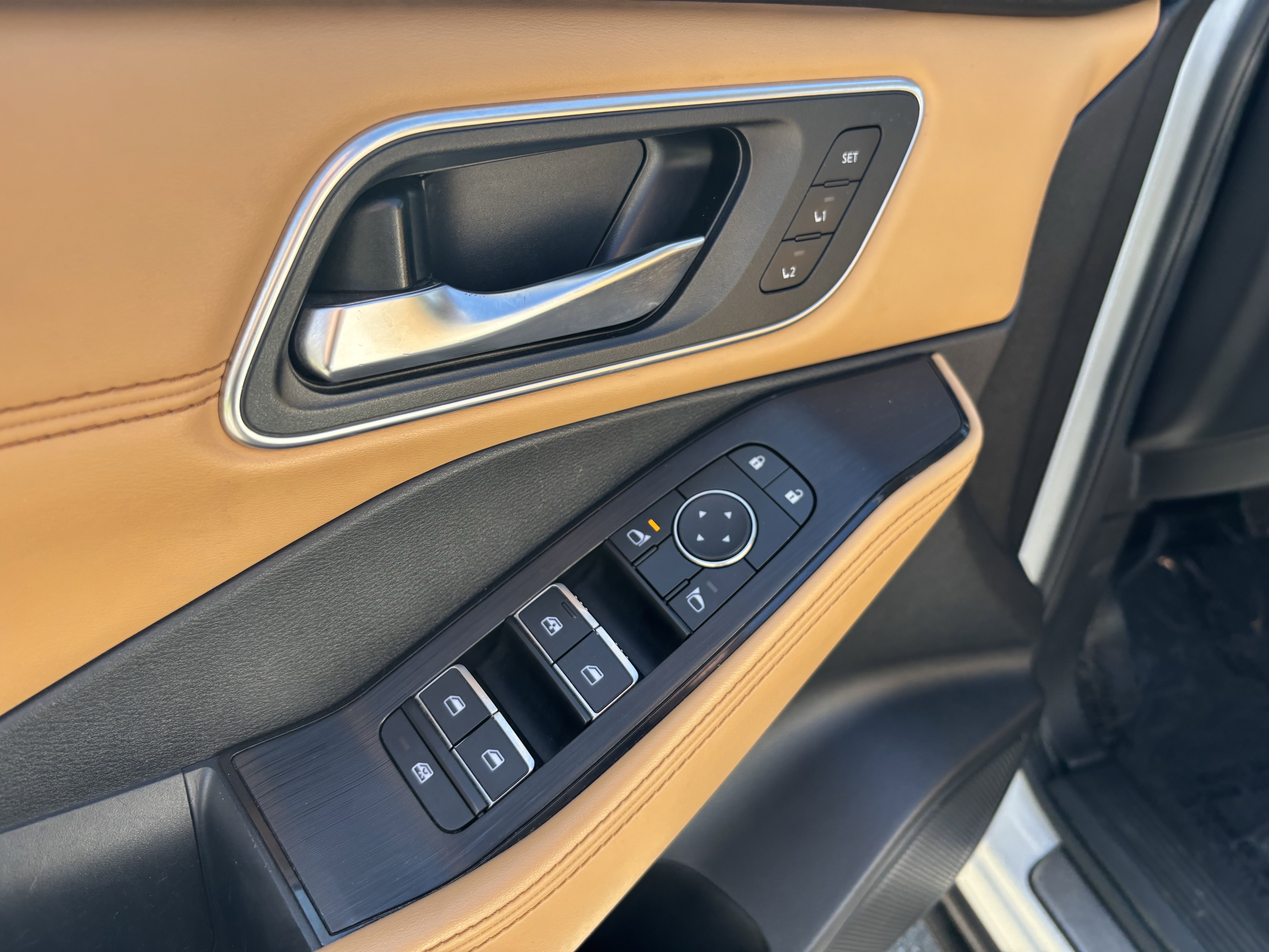 2023 Nissan Rogue Platinum - Photo 13