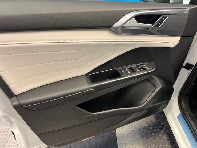 New 2026 White Volkswagen 1.5T SEL image 7