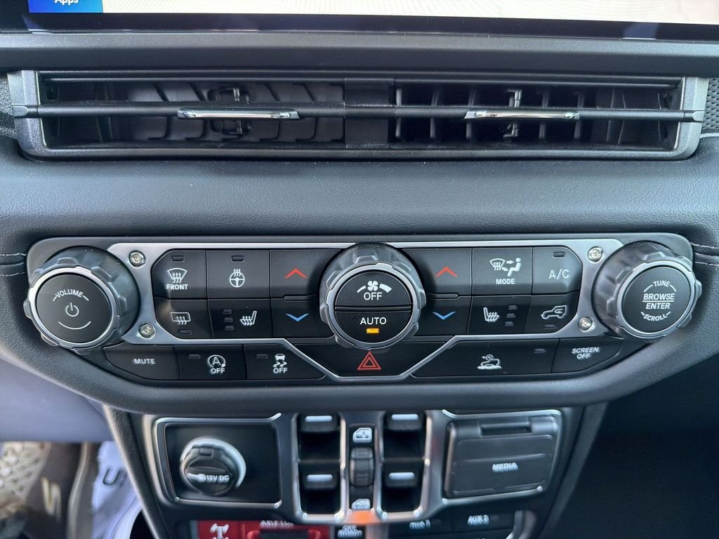 2025 Jeep Gladiator Mojave - Photo 24