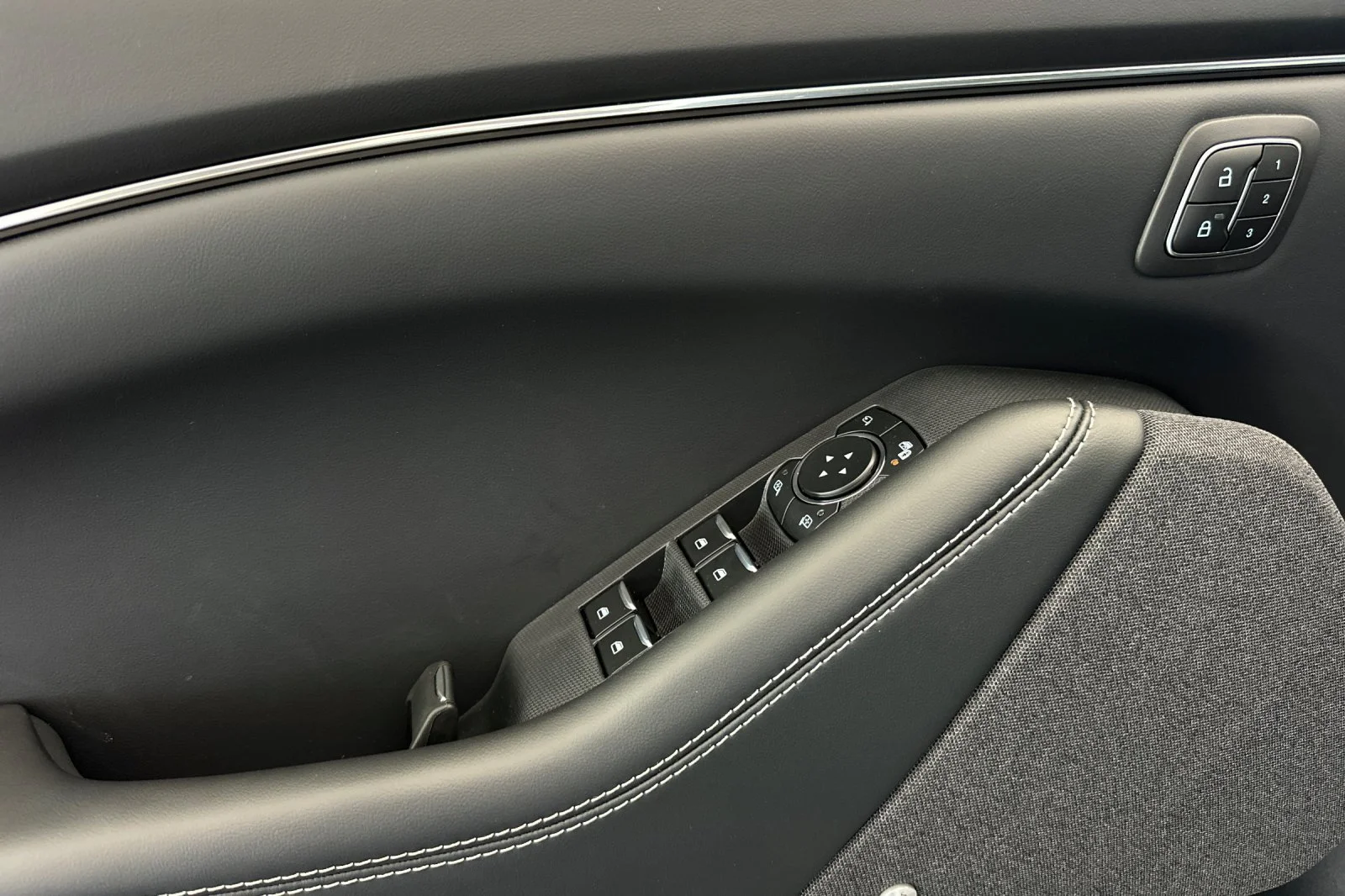 New 2026 White Ford Premium image 10