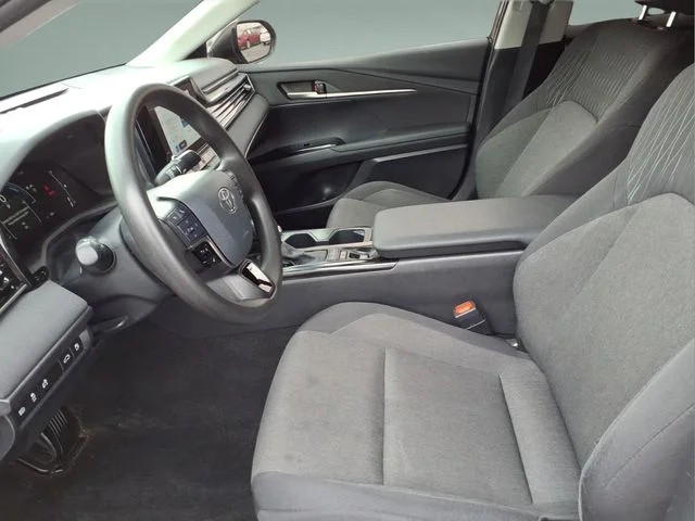 Used 2025  Toyota LE image 13