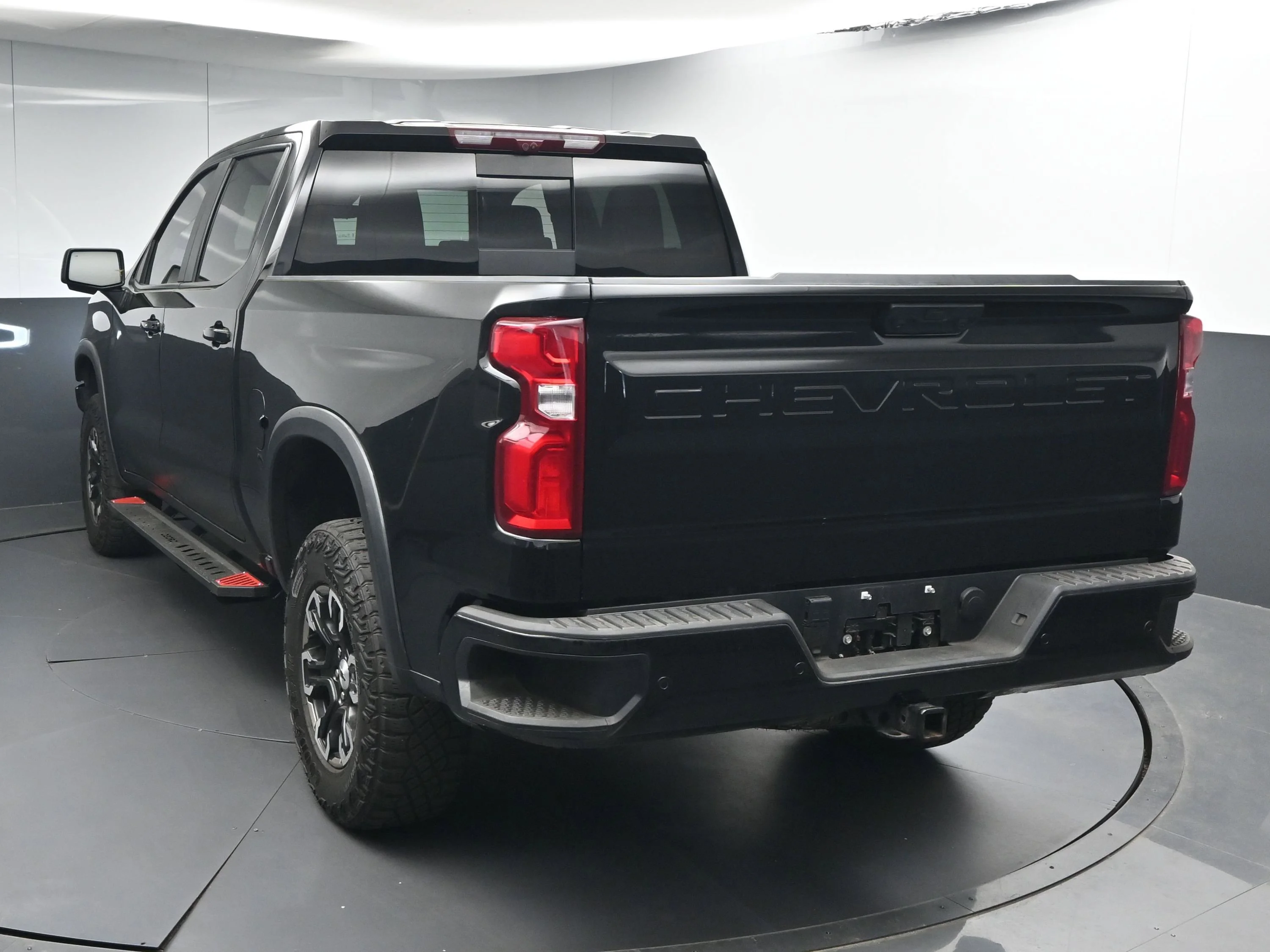 Used 2025 Black Chevrolet ZR2 image 6