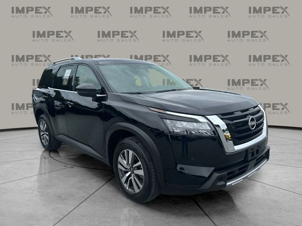 Used 2025 Black Nissan SL image 7