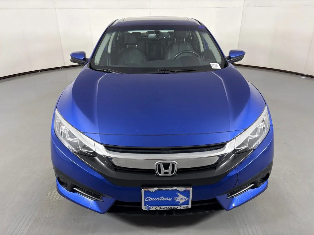 Used 2018  Honda EX-L image 3