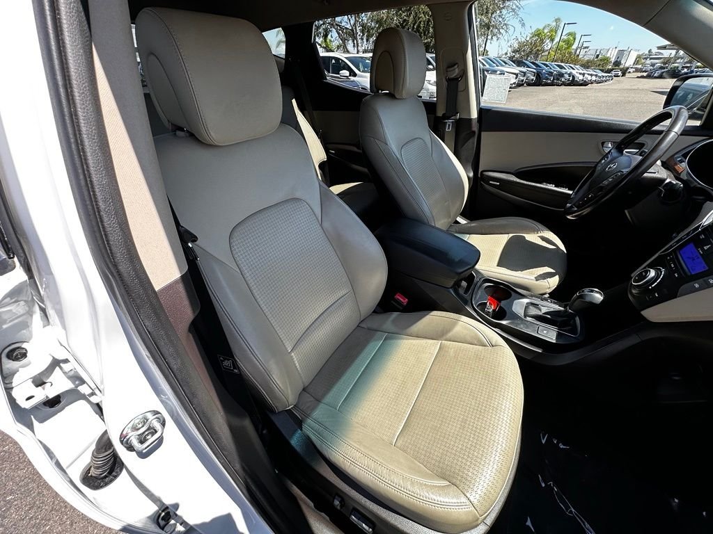Used 2013 White Hyundai 2.0L Turbo image 14