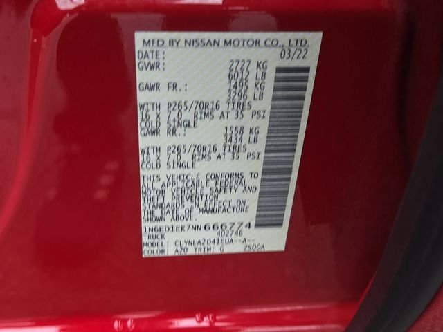 Used 2022 Red Nissan S image 7