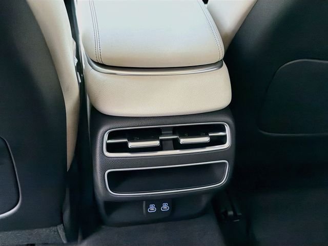 New 2027 White Genesis 2.5T SELECT image 27