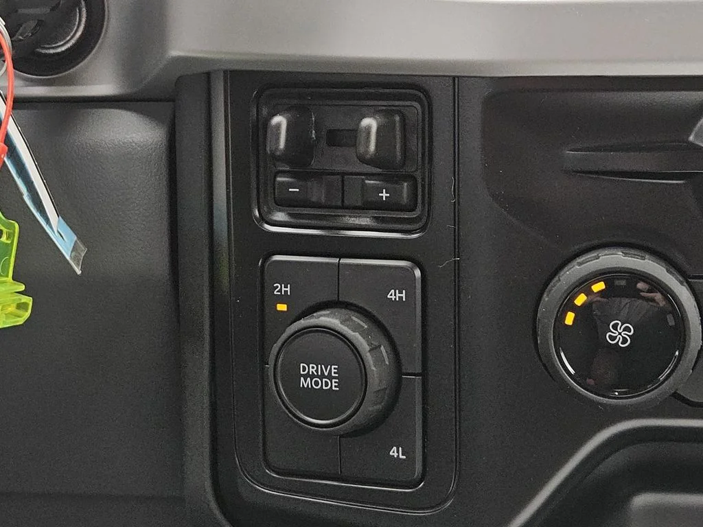 New 2026 Oxford White Ford F-350® XL image 16