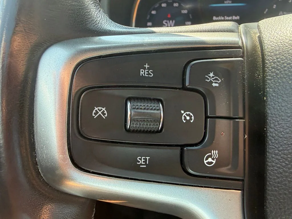 Used 2022 Black Chevrolet LT image 16