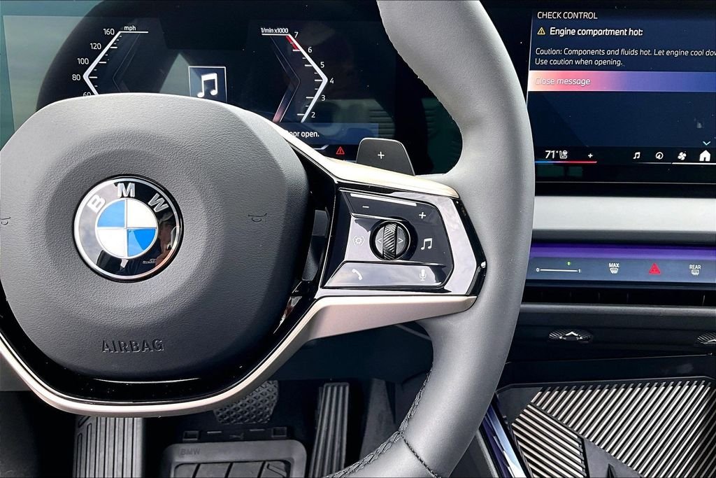 Used 2025 Gray BMW 30 xDrive image 11