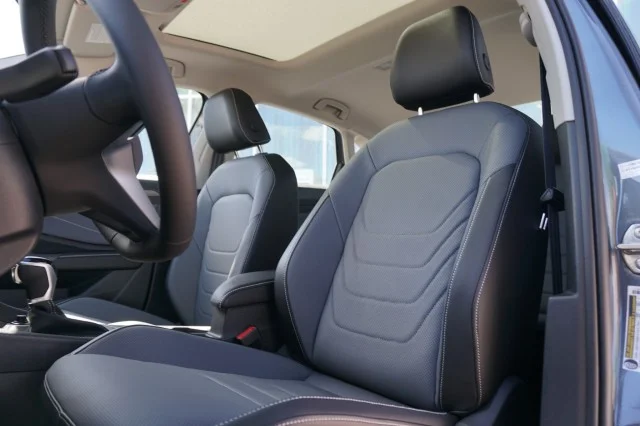 New 2026 Platinum Gray Metallic Volkswagen SEL image 18