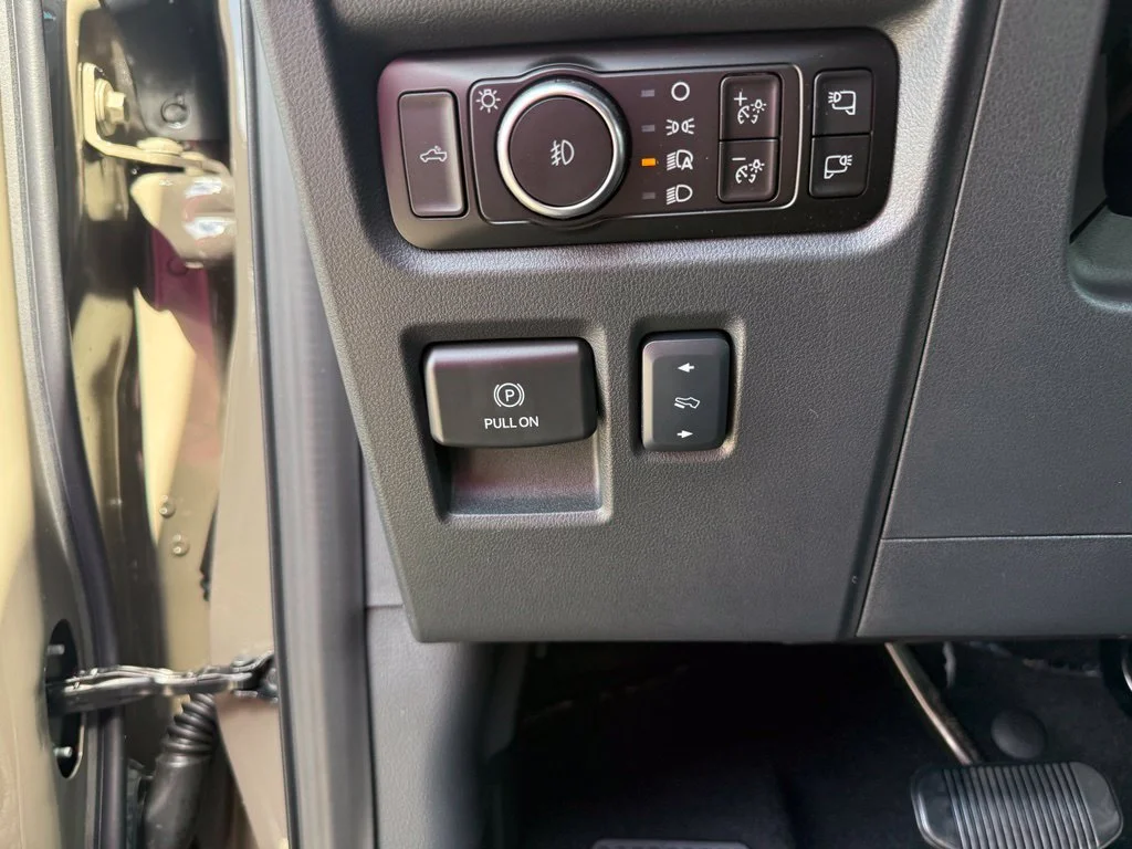 New 2026 Gray Ford Tremor image 10