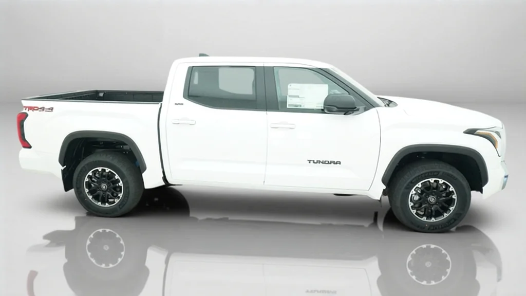 New 2026 Ice Cap Toyota SR5 image 7