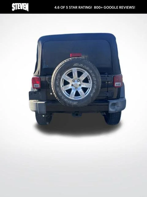 Used 2017 Black Jeep Unlimited Sahara image 6