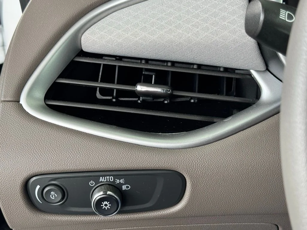Used 2024 White Chevrolet LS image 35