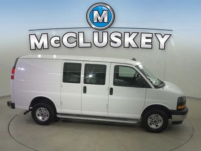 2024 GMC Savana Cargo Work Van - Photo 11