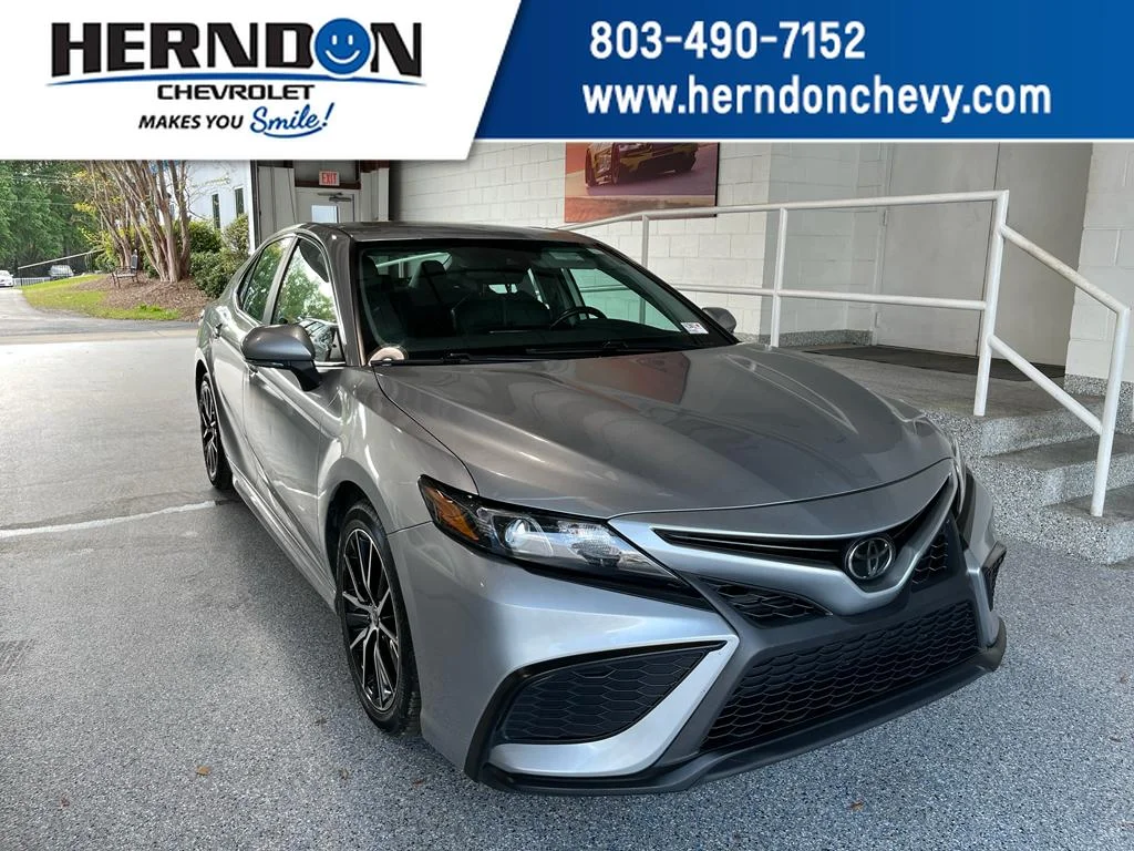 Celestial Silver Metallic 2023 Toyota Camry Sedan Front-Wheel Drive 8-Speed Automatic