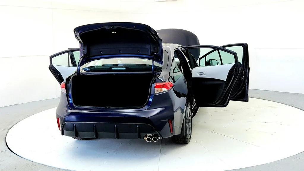 Used 2023  Toyota SE image 11
